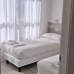 Lamar Seafront Apartment