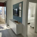 Lamar Seafront Apartment